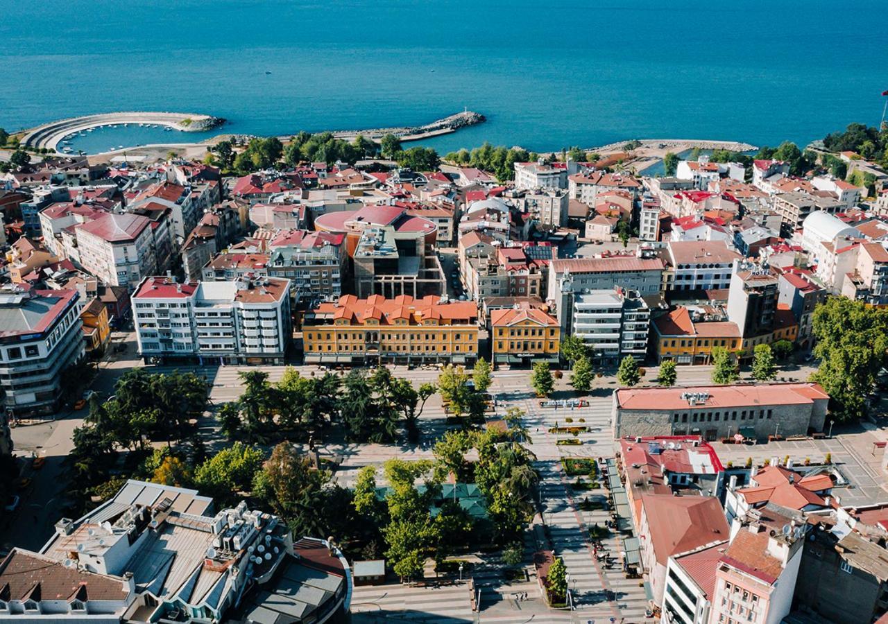 TS Park Hotel Trabzon Bagian luar foto